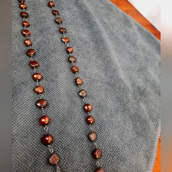 Elegant Brown Freshwater Pearl Necklace - Picture 5 of 8